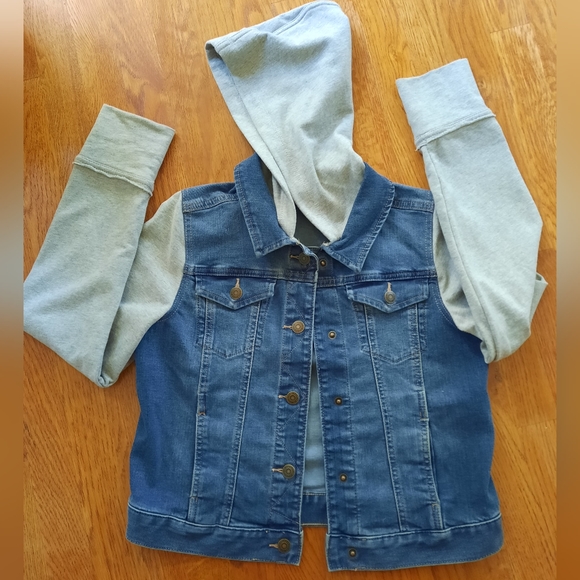 SO Girls Denim/Hoodie Jacket. Blue/Gray. Size XL (14/16) - Picture 2 of 7